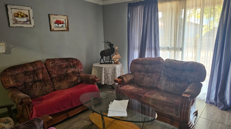 4 Bedroom Property for Sale in Kuruman Northern Cape